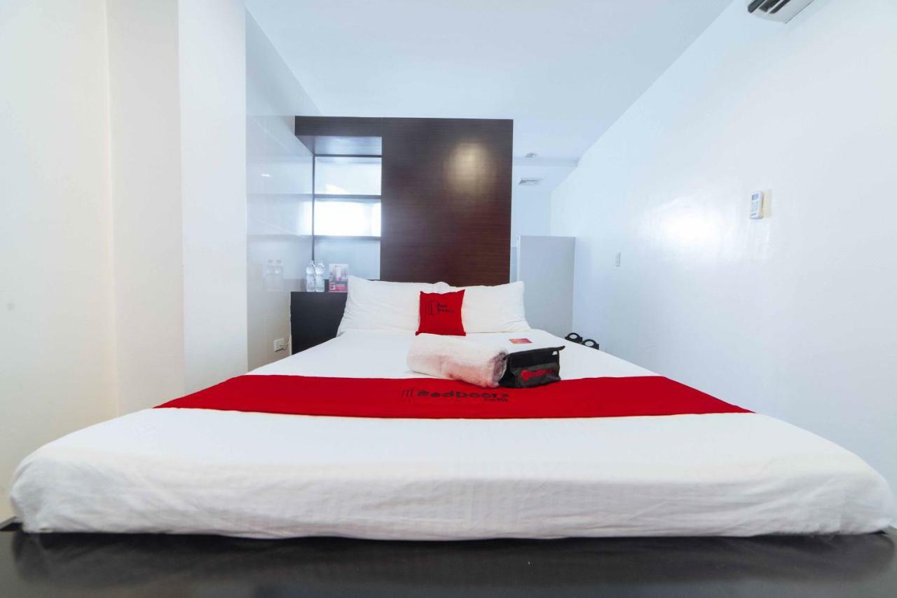 Reddoorz Premium @ Guadalupe Village Davao City Kültér fotó