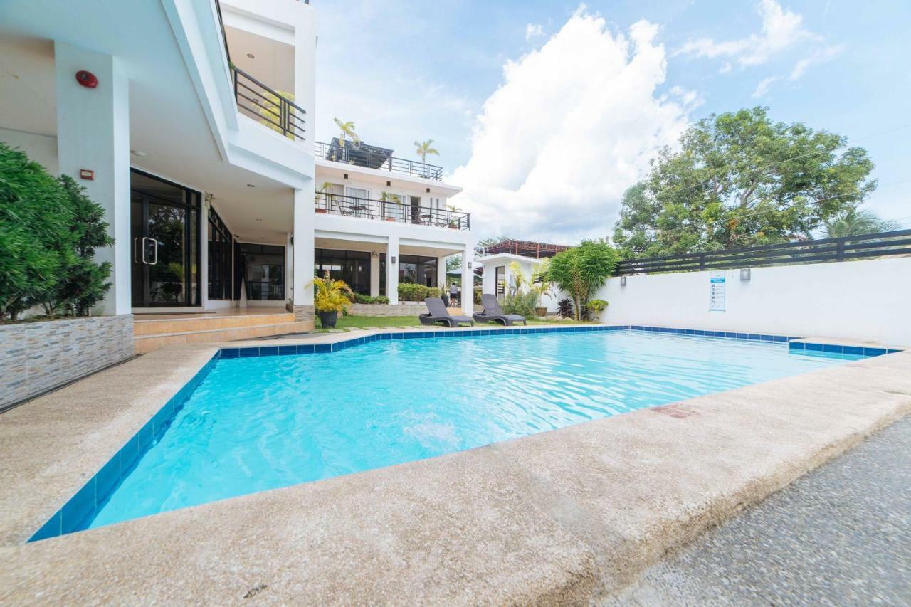 Reddoorz Premium @ Guadalupe Village Davao City Kültér fotó
